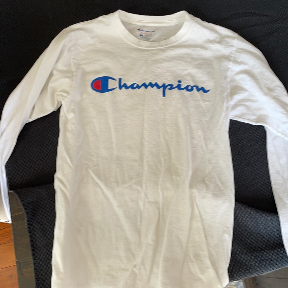 Champion long sleeve tee